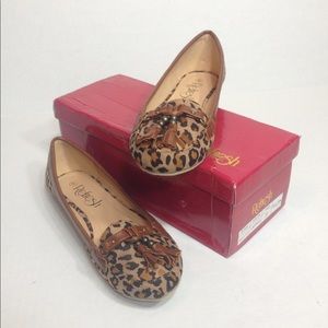 *NWB Refresh Leopard Loafers